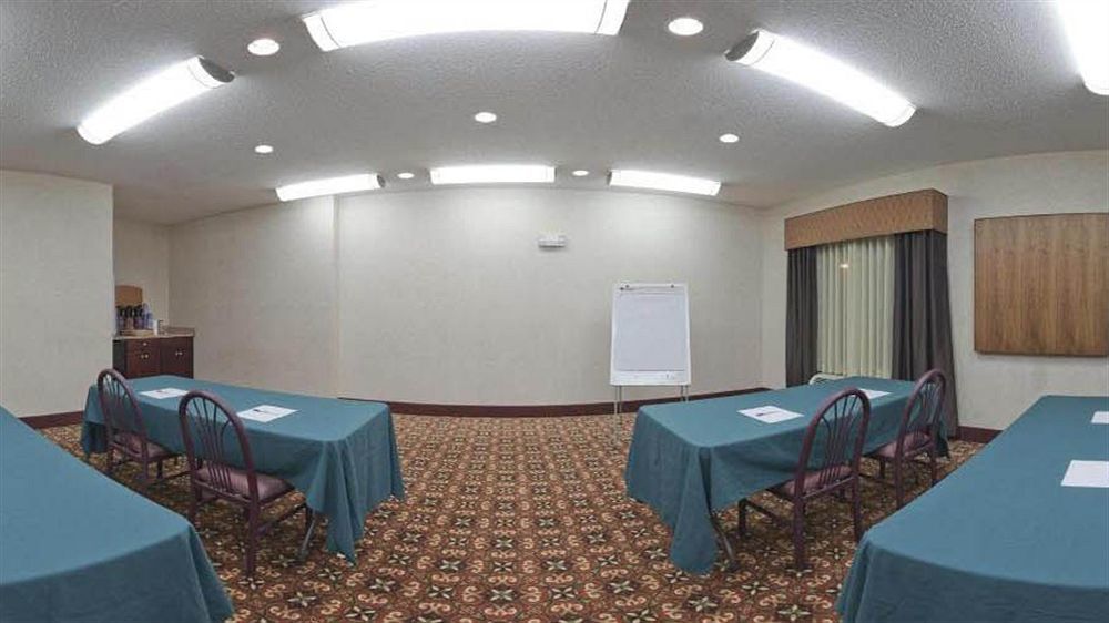 Seasons Inn & Suites Highland Εξωτερικό φωτογραφία