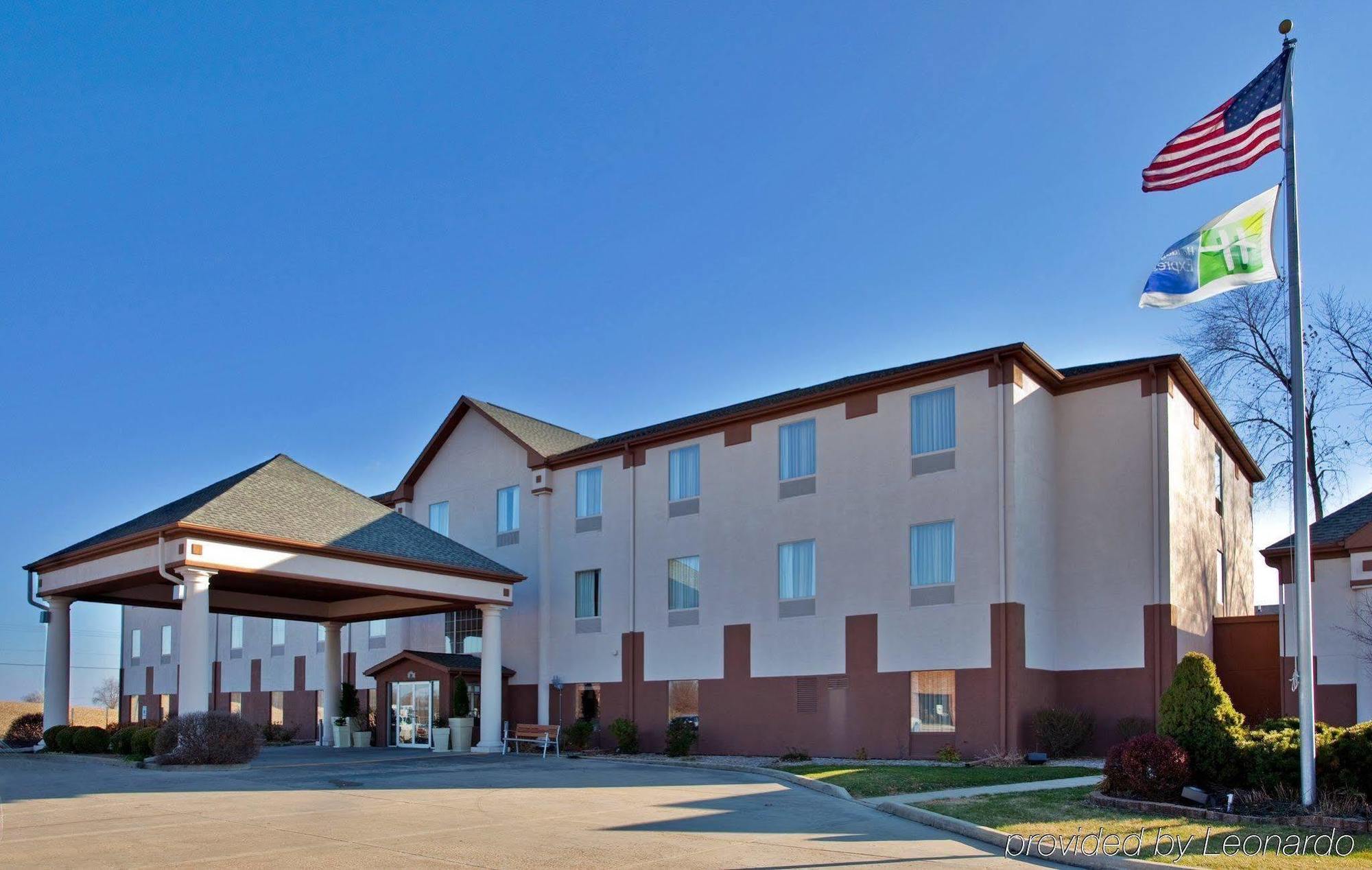 Seasons Inn & Suites Highland Εξωτερικό φωτογραφία